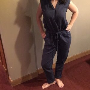 Navy women’s jumper